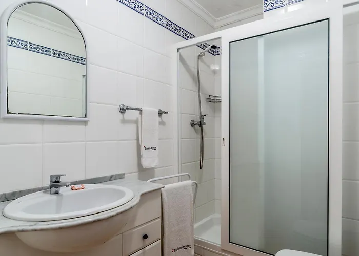 Flh Da Rocha Sea View With Balcony